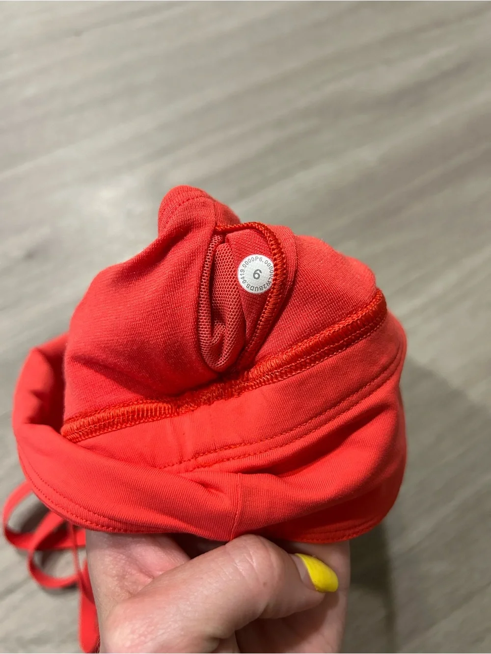 Lululemon women’s coral red free to be moved high neck sports bra size 6